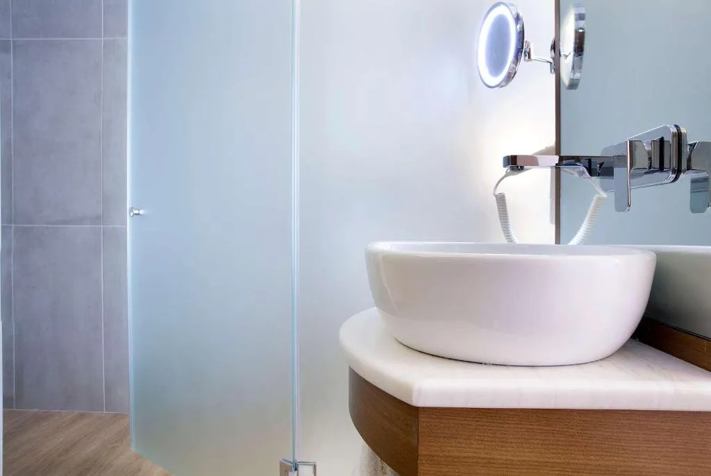 Room, ZEUS Essence Wyndham Athens Residence, Athens