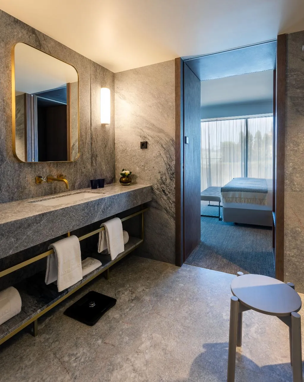 SUITE RIVER VIEW Room, Altis Porto, member of Preferred Hotels & Resorts, Porto