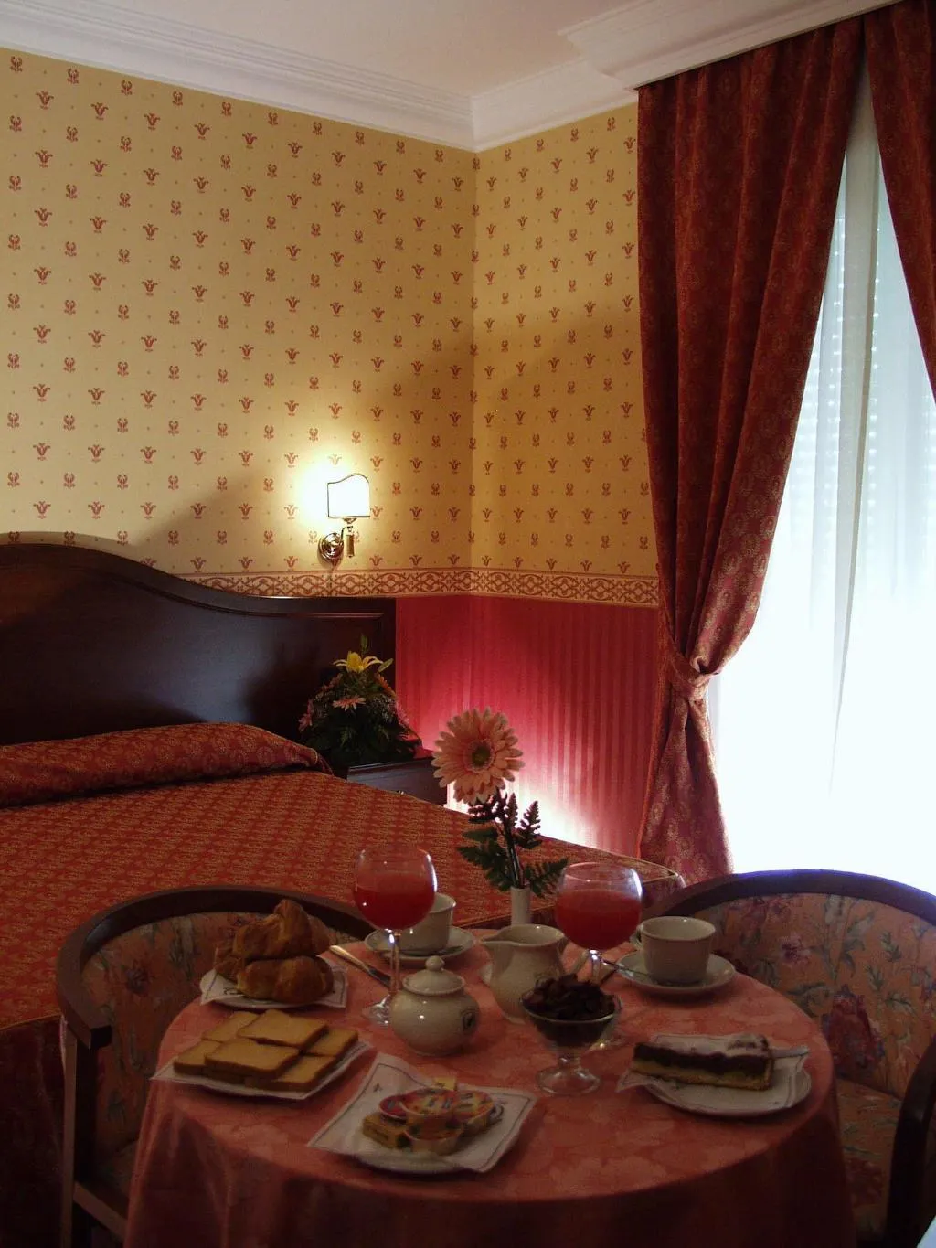 Room, Hotel Al Boschetto, Naples