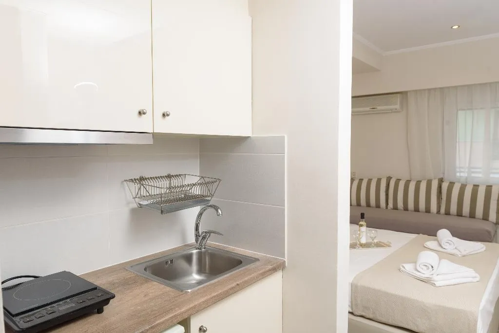 STUDIO SUPERIOR Room, Ammos Beach & Studios, Thessaloniki