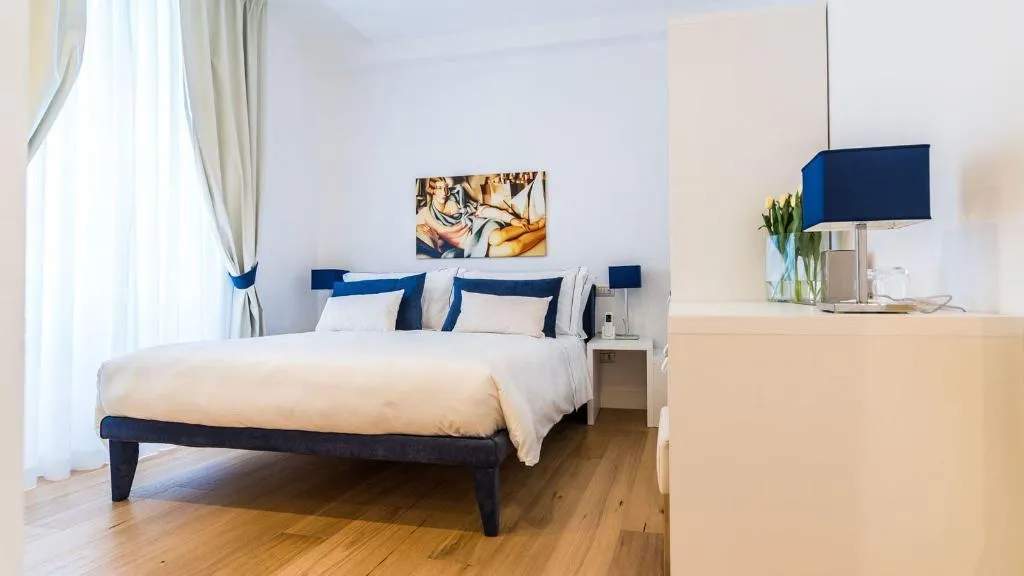 Room, Cafe Bleu Relais, Alghero
