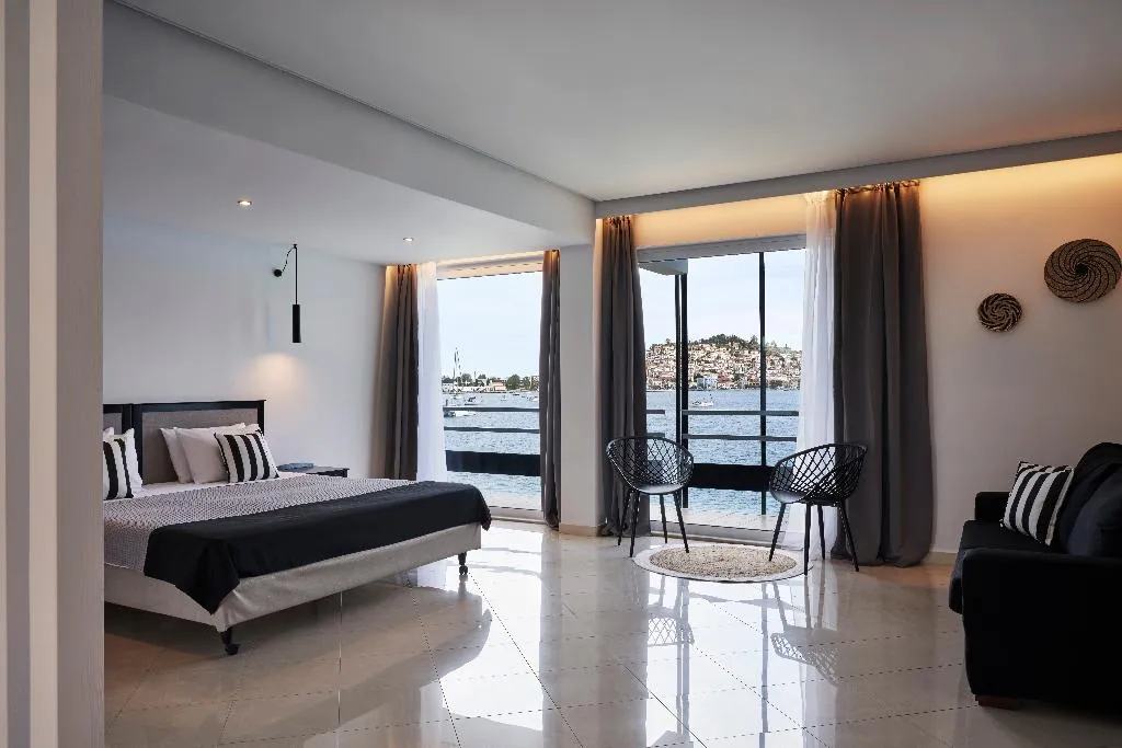 SUITE SEA VIEW Room, Xenia Poros Image, Athens