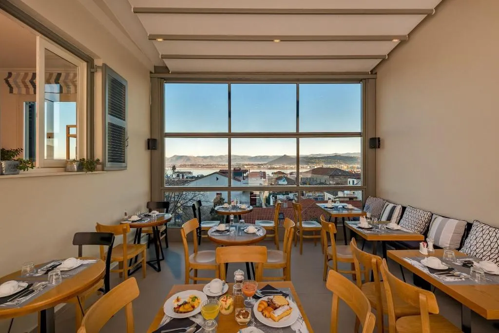 Restaurant, Leto Nuevo, Kalamata
