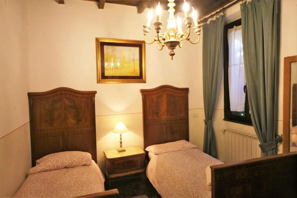 Room, Antica Corte Milanese, Milan