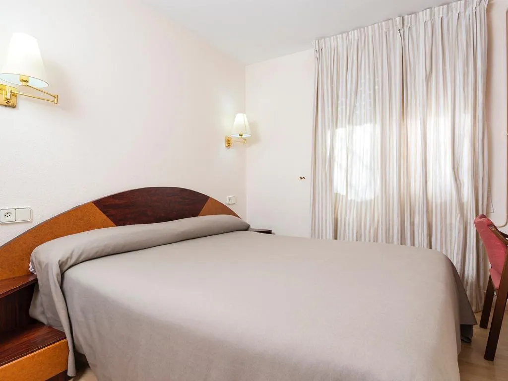 DOUBLE SINGLE USE SEA VIEW Room, Gem Wellness & Spa, Costa Brava