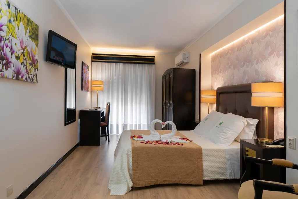 DOUBLE SINGLE USE STANDARD Room, Jardim, Porto