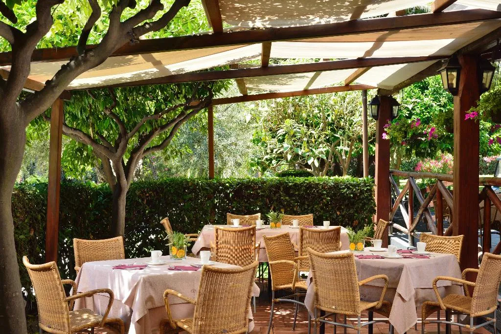 Restaurant, UNA HOTELS Naxos Beach Sicilia, Catania