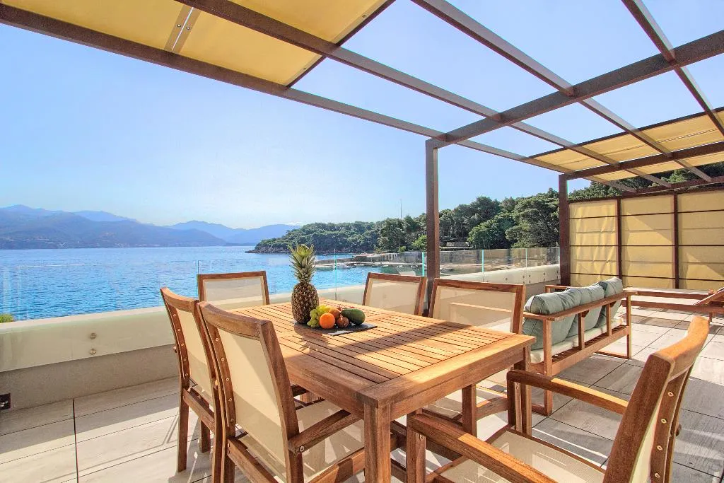 APARTMENT PREMIUM TWO BEDROOMS Room, Kalamota Beach House, Dubrovnik