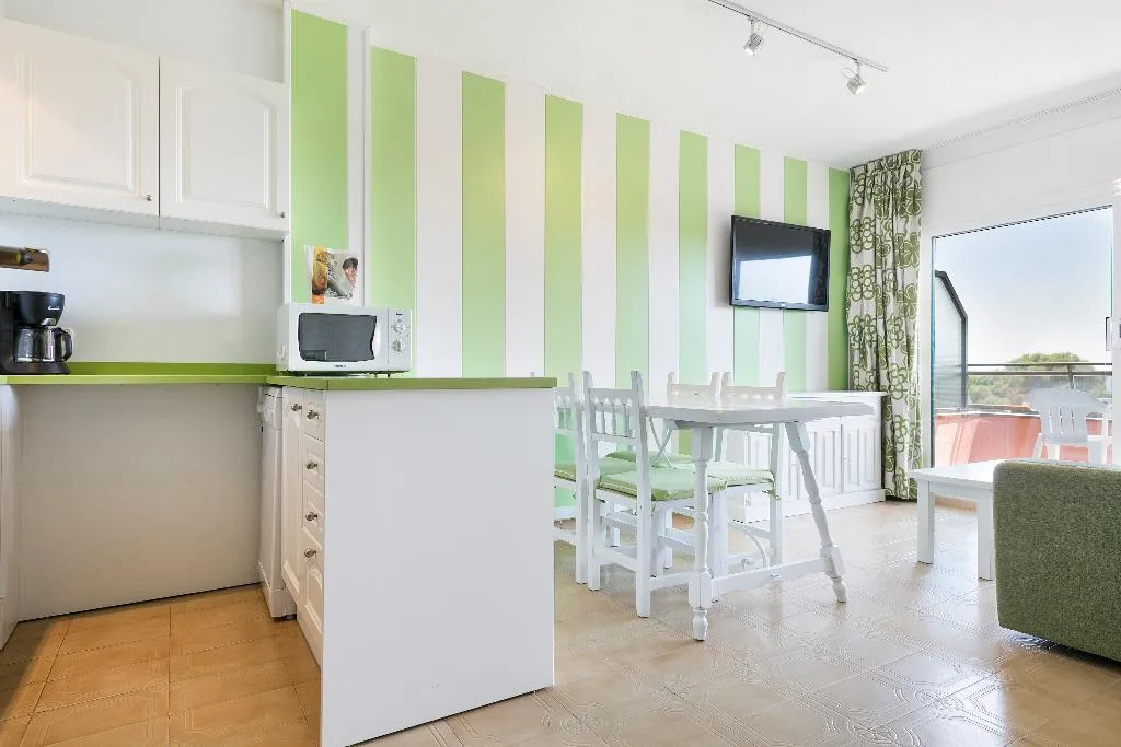 Room, Apartamentos Salles Beach, Costa Brava