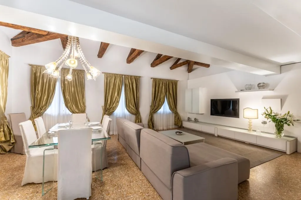APARTMENT DELUXE Room, San Teodoro Palace  - Luxury Apartments, Venice