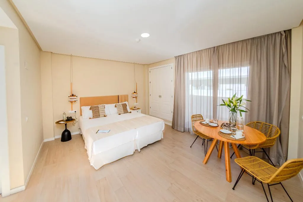STUDIO STANDARD Room, Vive Costa Azul, Costa Del Sol
