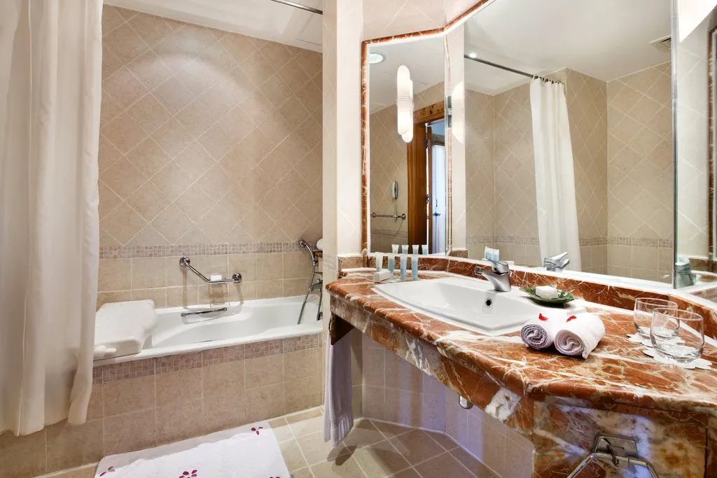 TRIPLE EXECUTIVE Room, Hilton Pyramids Golf, Cairo