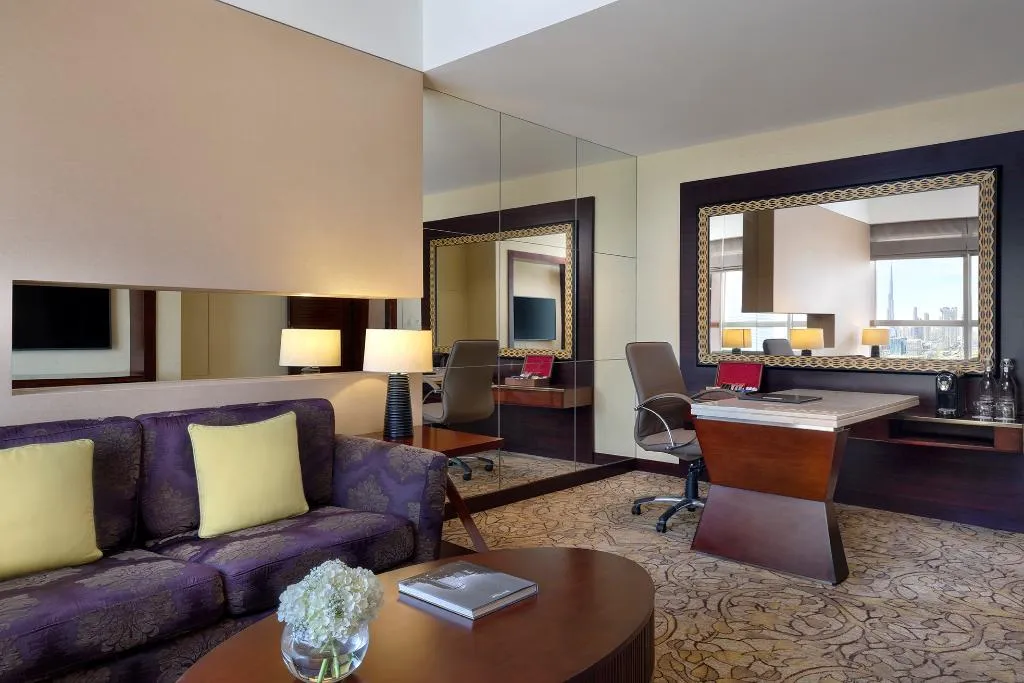 SUITE EXECUTIVE Room, Dusit Thani Dubai, Dubai