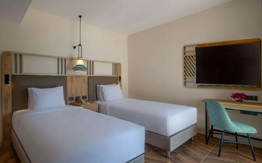 FAMILY ROOM DELUXE SEA VIEW Room, DoubleTree By Hilton Bodrum Isıl Club Resort, Bodrum