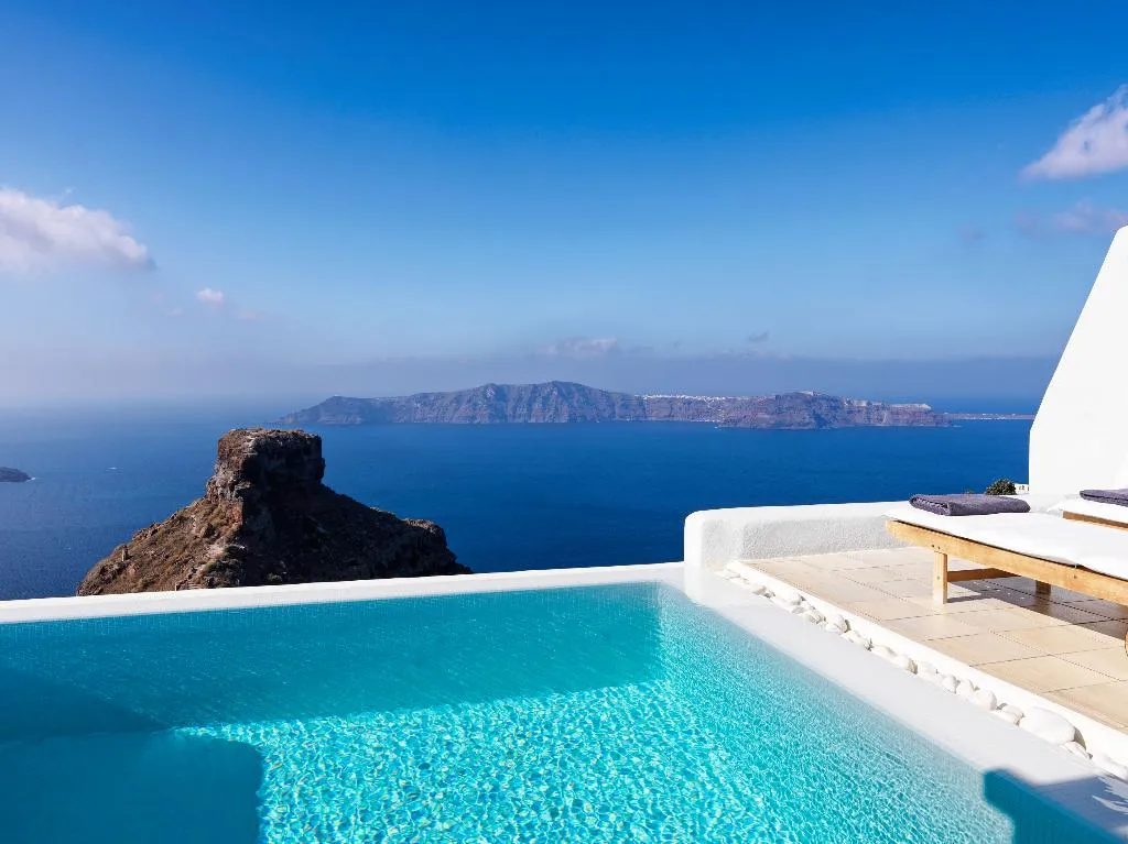 SUITE WITH PRIVATE POOL Room, Astra Suites, Santorini