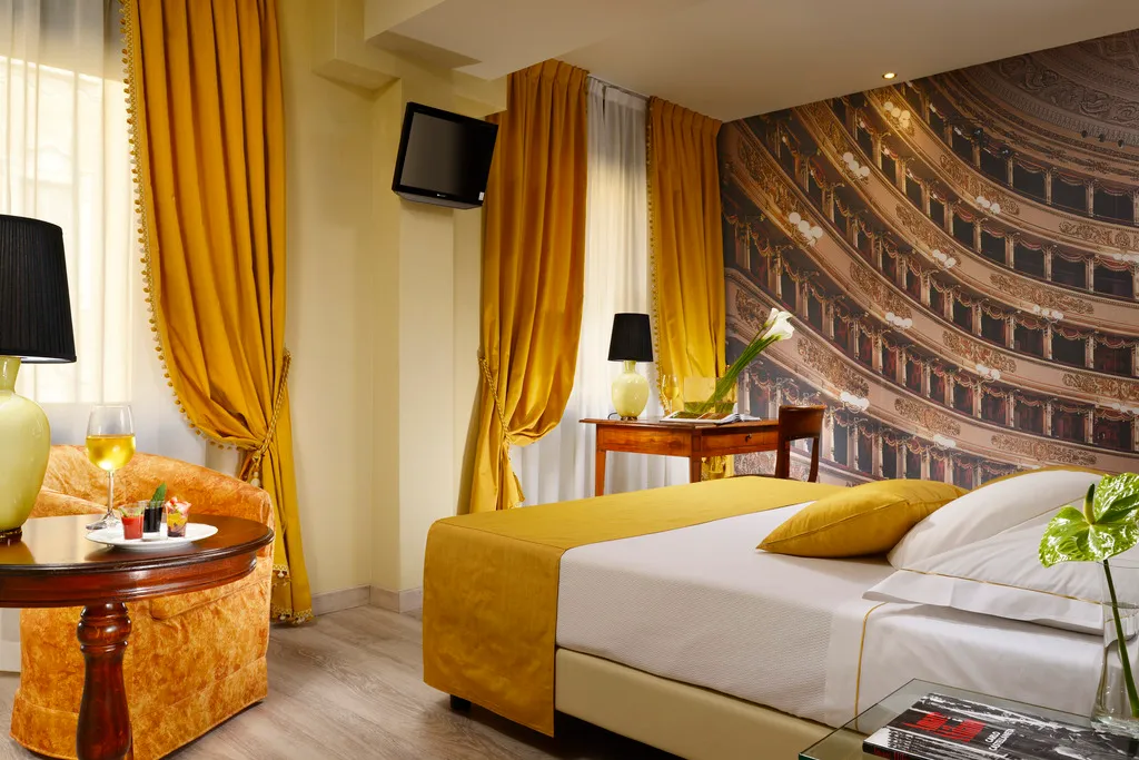 Room, Pierre Milano Hotel, Milan
