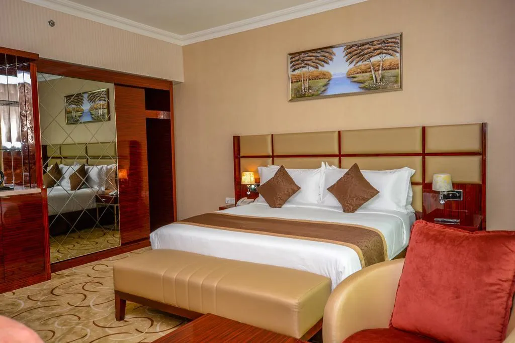 Double or Twin DELUXE Room, Al Salam Grand Hotel, Dubai