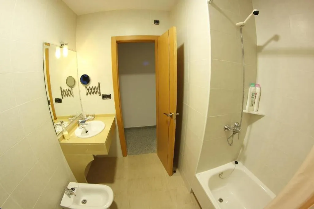 Room, Hotel Albanta, Seville