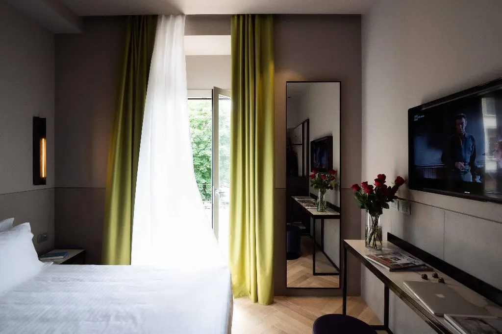 Room, Heart Hotel, Milan