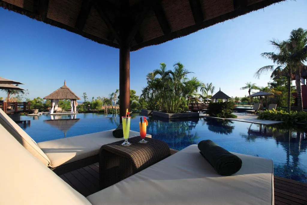 Pool, Asia Gardens Hotel & Thai Spa, a Royal Hideaway Ho, Costa Blanca