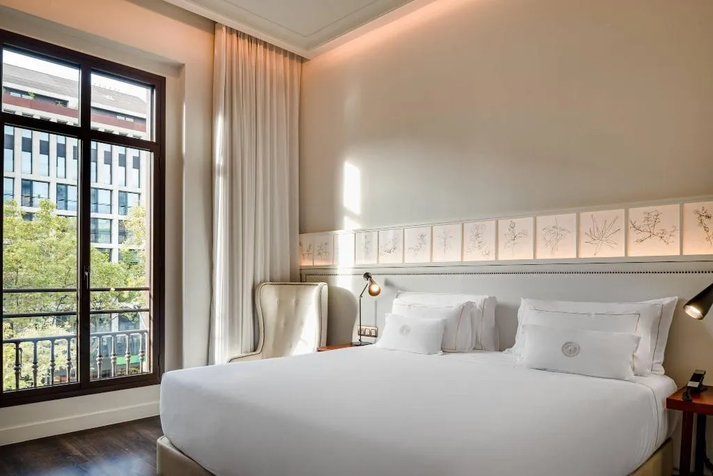 Room, Cotton House, Autograph Collection, Barcelona