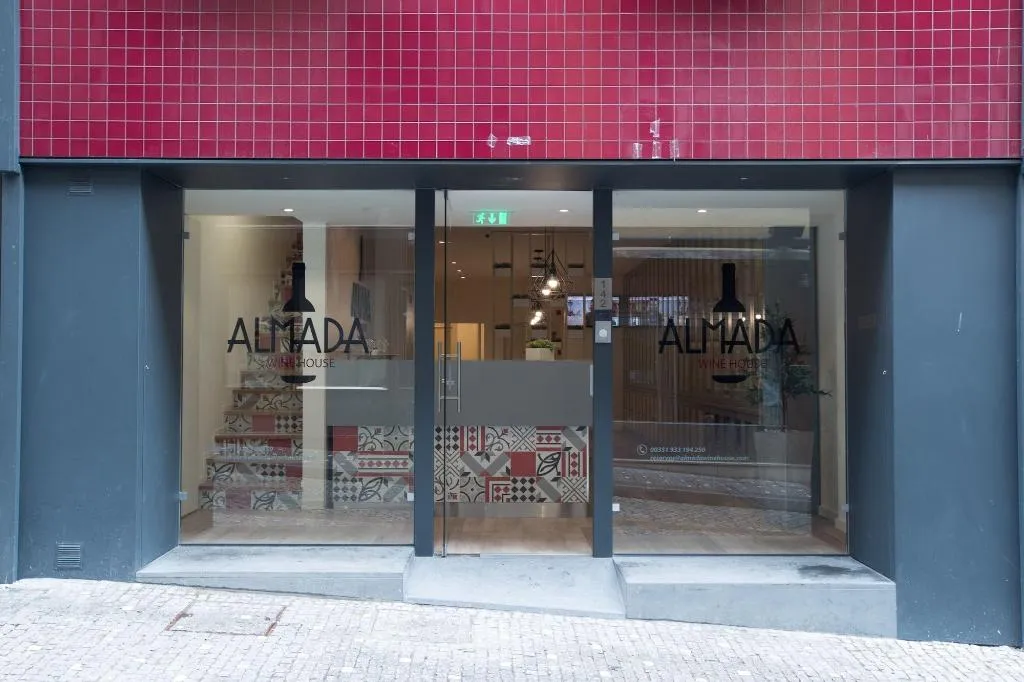 General view, Almada Wine House, Porto