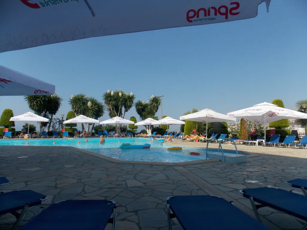Pool, Mediterrane, Southern Albania