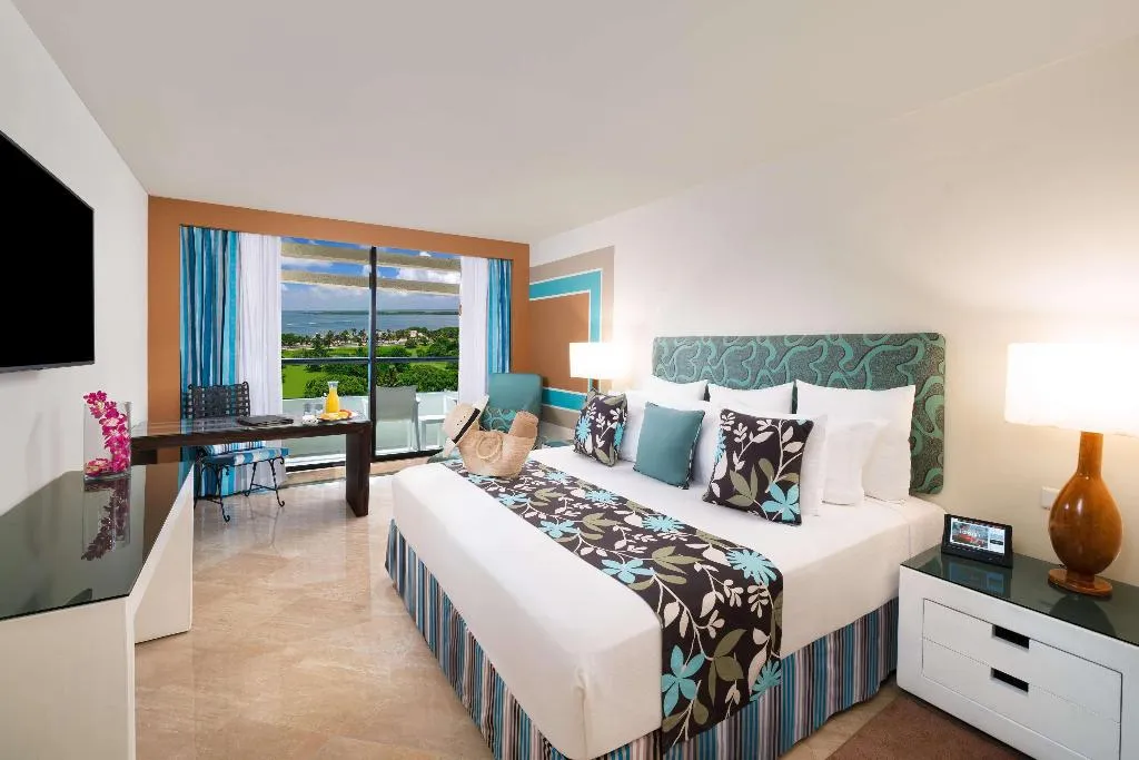 Room, The Pyramid Cancun by Oasis, Cancun Area