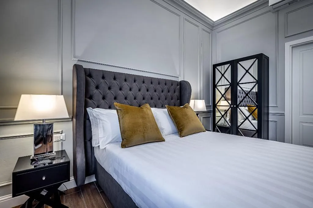 DOUBLE SUPERIOR Room, Hotel Ungherese Small Luxury Hotel, Florence