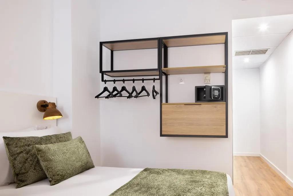 Room, htop BCN City, Barcelona