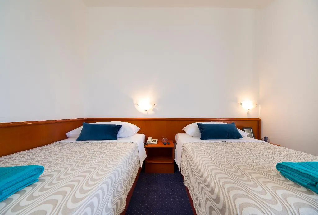 DOUBLE COMFORT Room, Laguna, Split