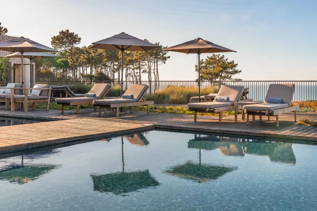 Pool, Immerso, Lisbon