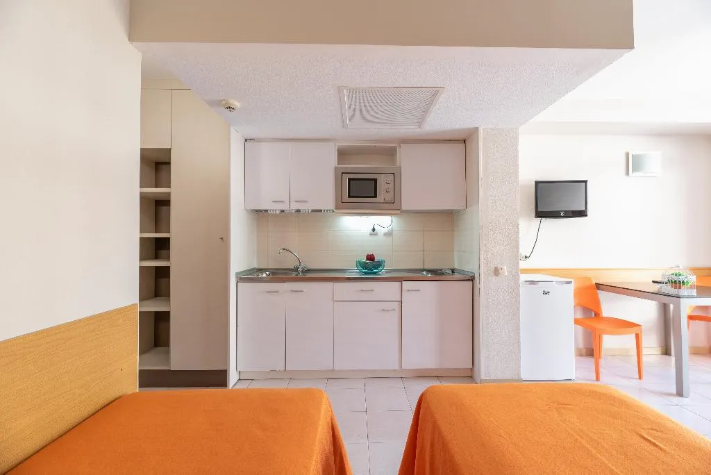STUDIO CAPACITY 2 Room, Salou Pacific, Costa Dorada