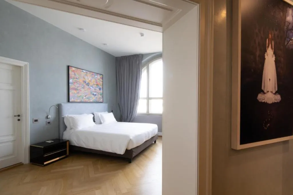 SUITE KING BED ONE BEDROOM  Room, Galleria Vik Milano - Townhouse Galleria - SLH, Milan