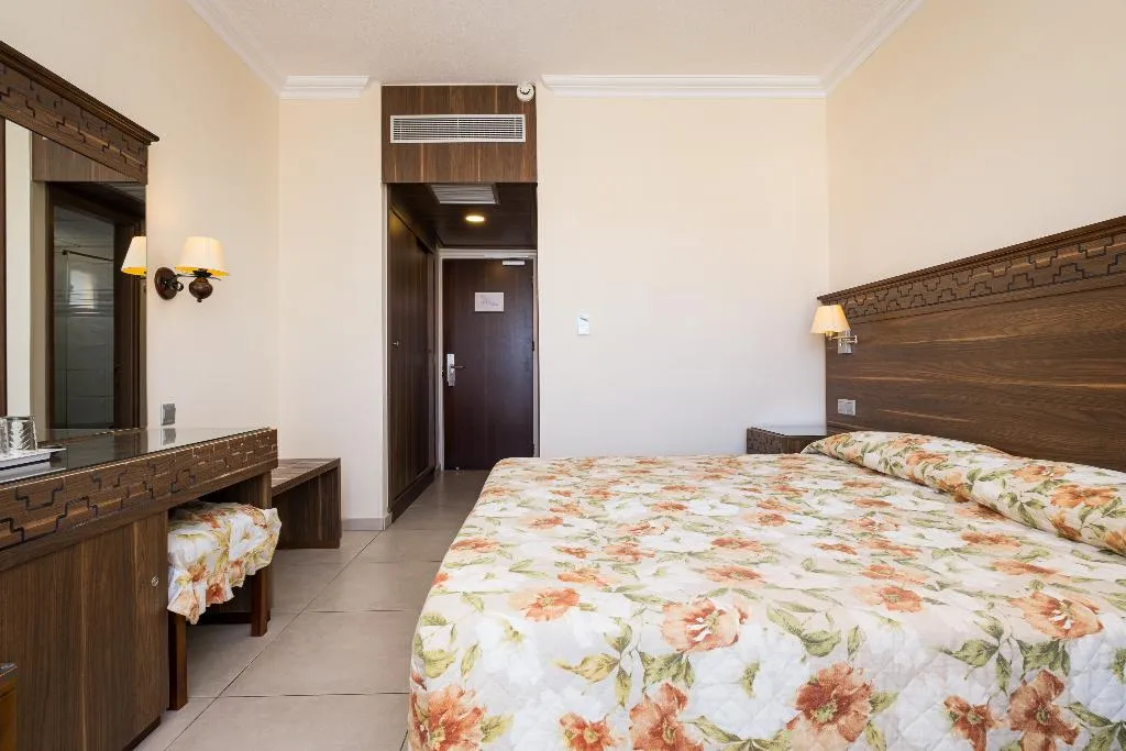 Room, Anais Bay Apartment, Cyprus