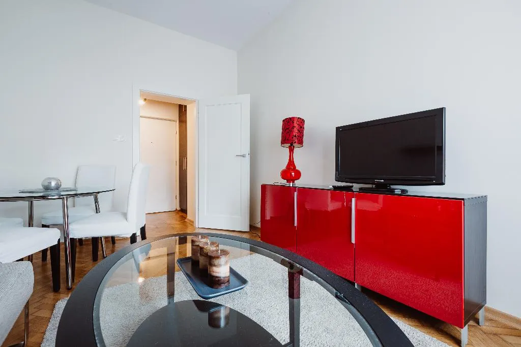 APARTMENT CAPACITY 4 ONE BEDROOM Room, 4Seasons Apartments Cracow, Krakow