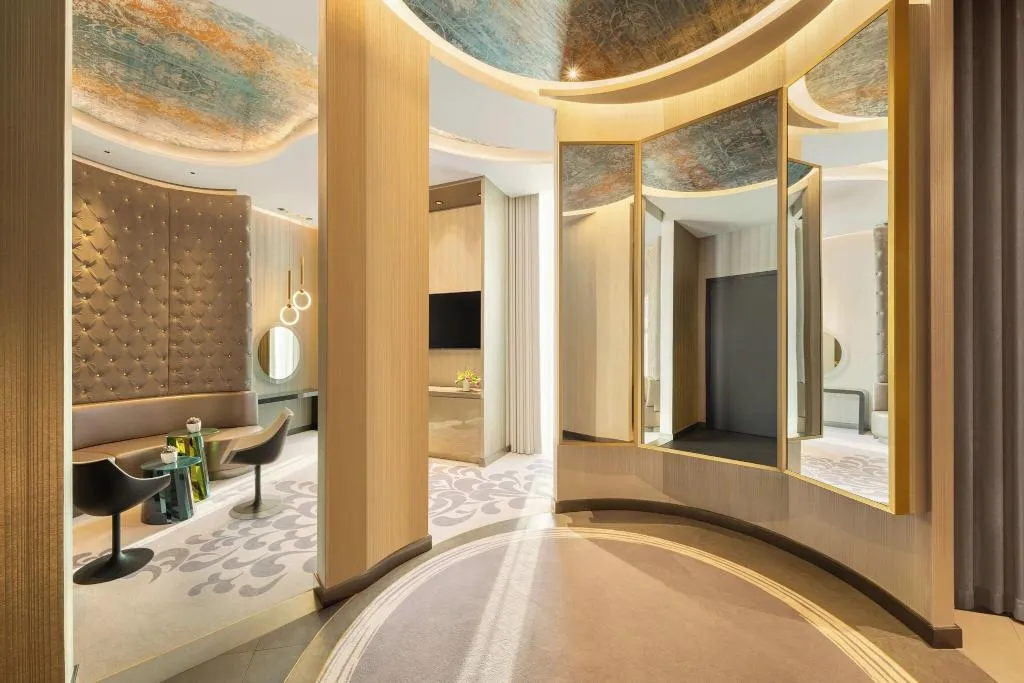 Conferences, W Dubai - The Palm, Dubai