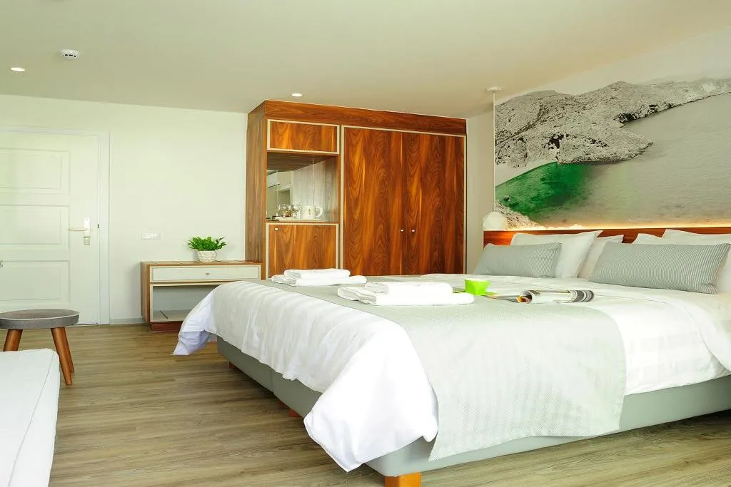 Double or Twin SUPERIOR POOL VIEW Room, Atrium Ambiance Hotel, Crete