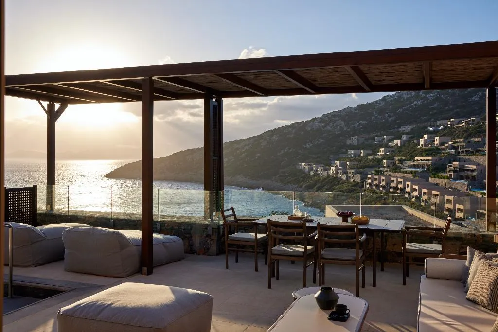SUITE ONE BEDROOM Room, Daios Cove, Crete
