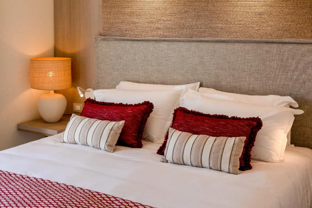 DOUBLE SINGLE USE SUPERIOR Room, Mangia's Santa Teresa Sardinia, Curio Collection, Olbia
