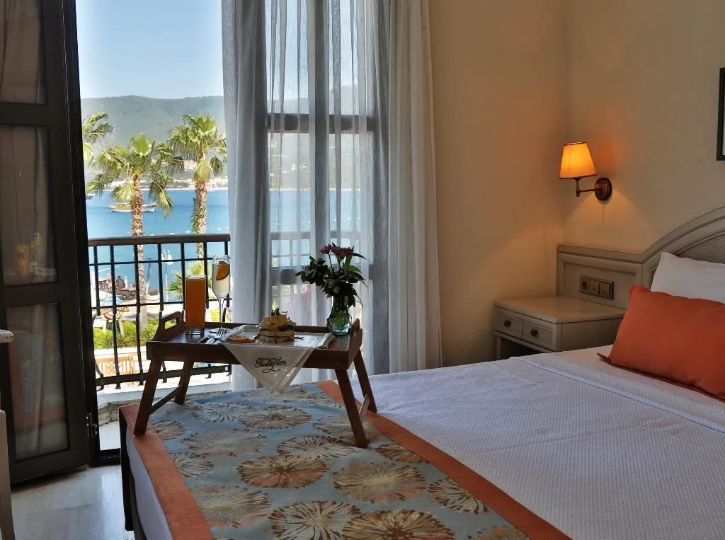 FAMILY ROOM CONNECTING ROOM Room, Torbahan Hotel, Bodrum