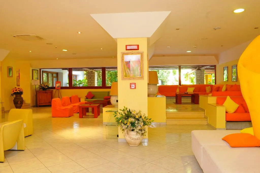 Lobby, Marina Club Hotel, Naples