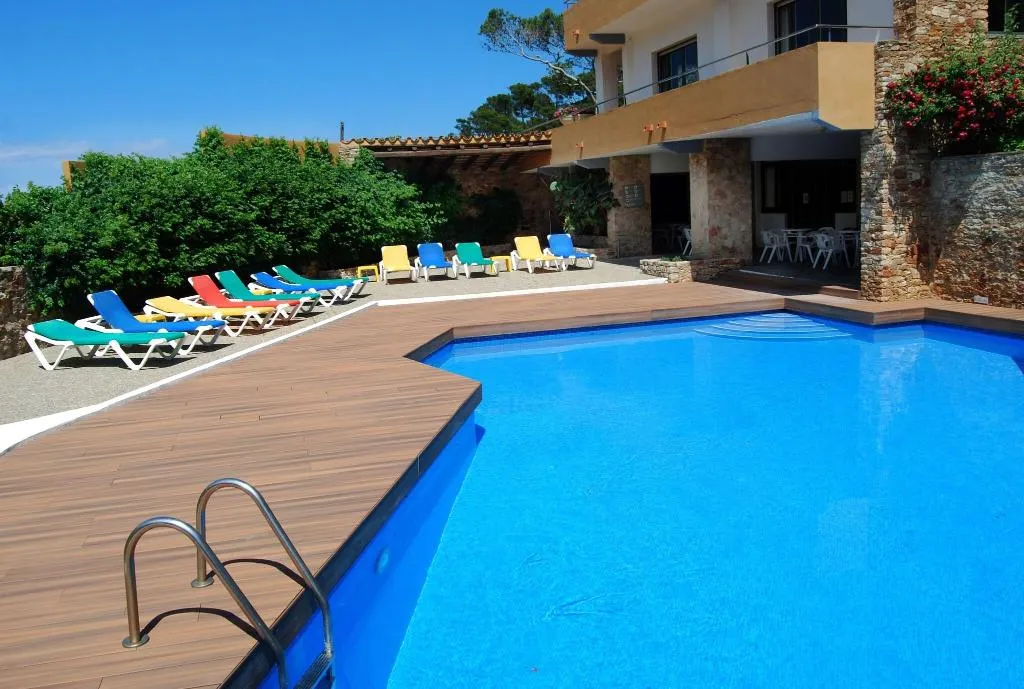 General view, Hotel Sa Riera, Costa Brava