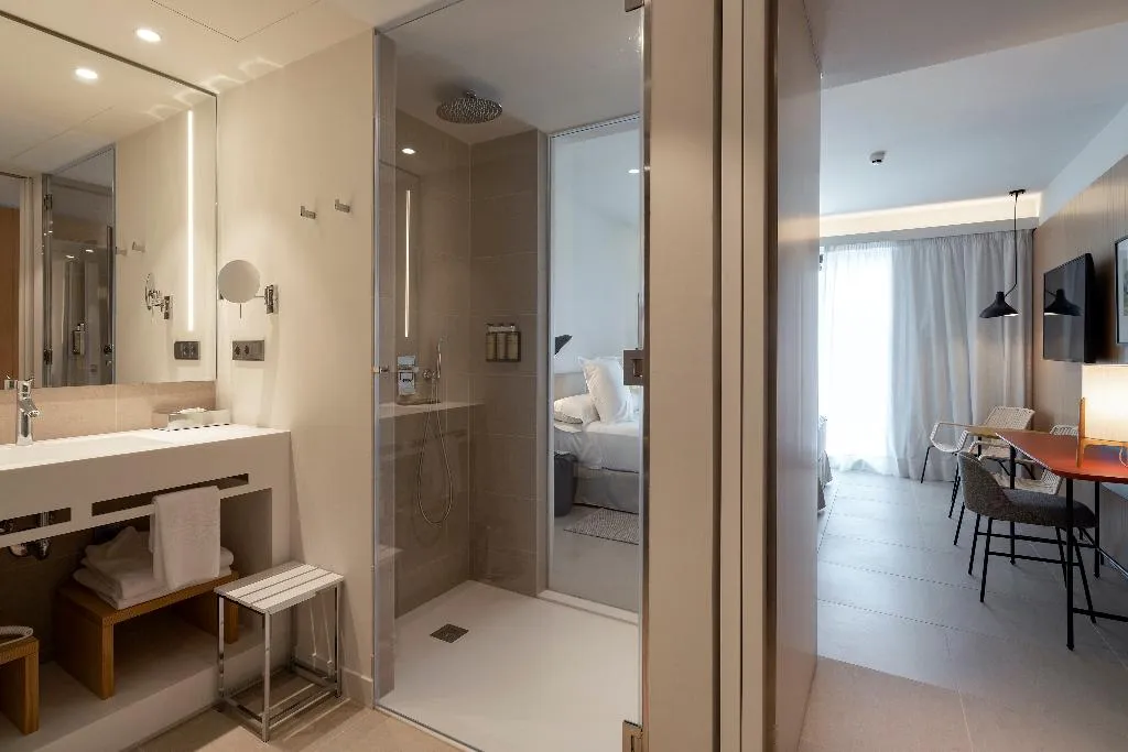 DOUBLE SUPERIOR Room, Parador de Aiguablava, Costa Brava
