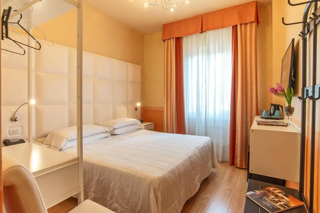 DOUBLE STANDARD Room, Jane Hotel, Florence