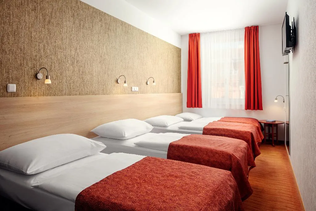 Room, Hotel Ambiance, Prague