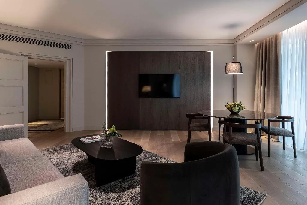 SUITE DELUXE Room, NJV Athens Plaza, Athens