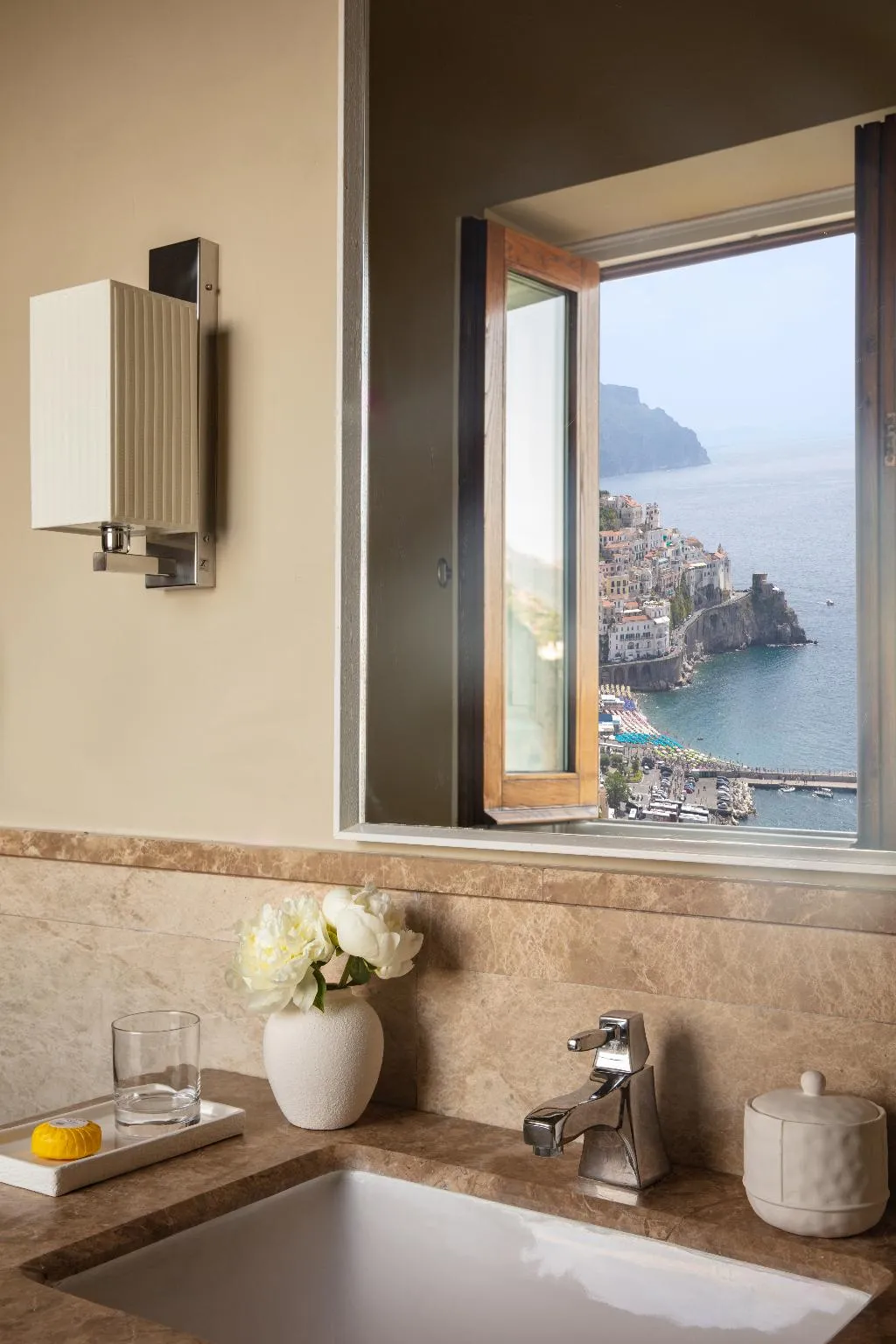 JUNIOR SUITE WITH VIEWS Room, Anantara Convento di Amalfi Grand Hotel, Naples