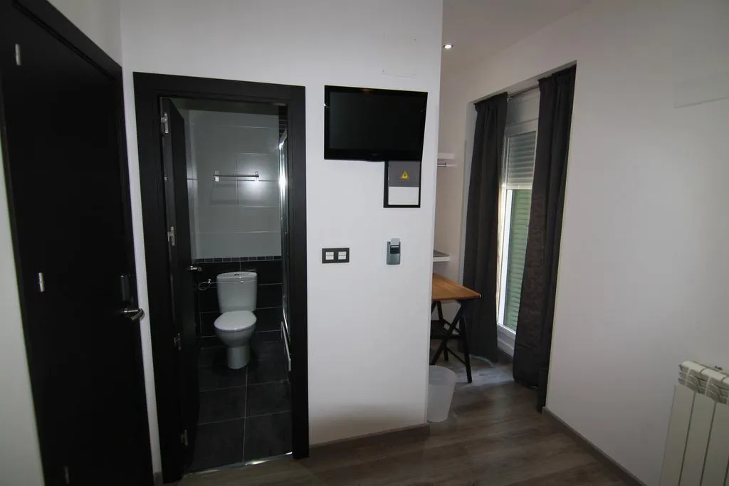 General view, Hostal Mh Fuencarral, Madrid
