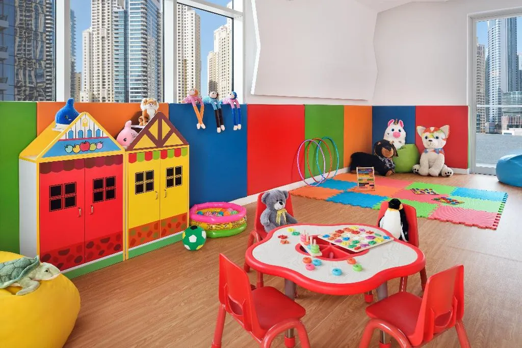 Sports and Entertainment, Crowne Plaza Dubai Marina, Dubai